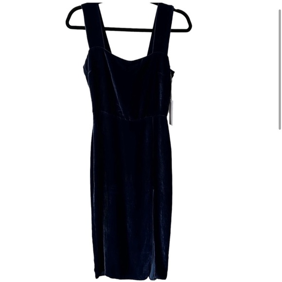 NWT Reformation Dress in Danube Velvet Size 4 - Picture 3 of 11
